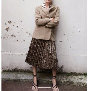 Faux leather pleated skirt